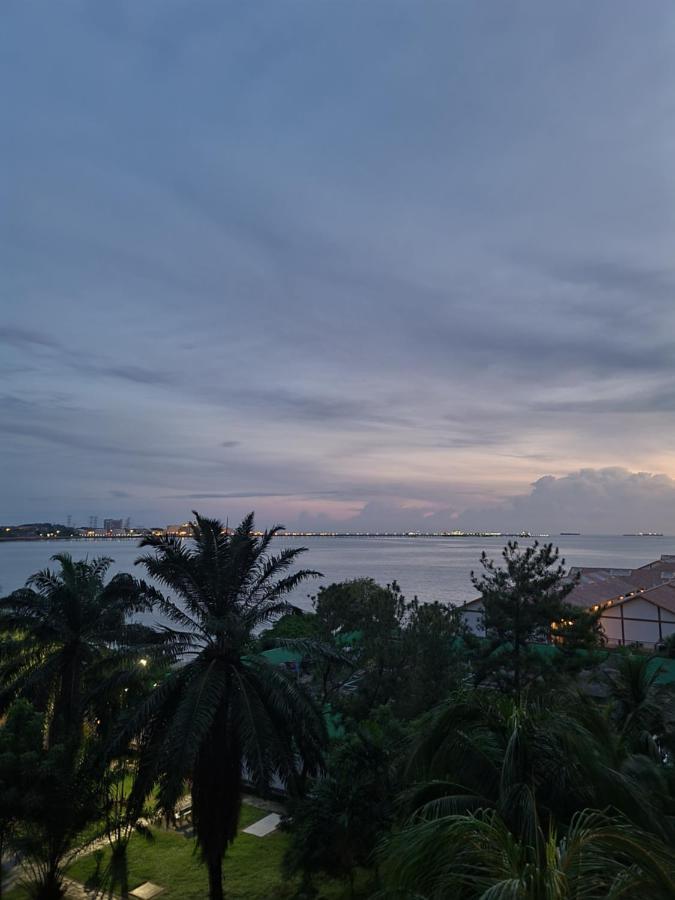 Glory Beach Resort Seaview Private 2Br Port Dickson Exterior foto